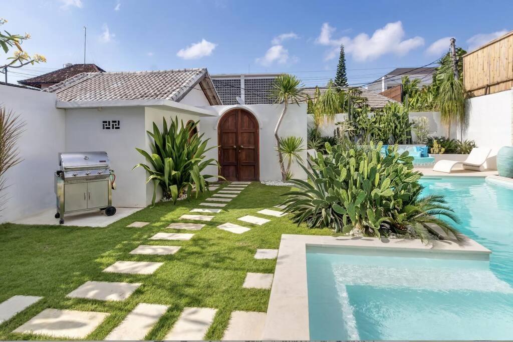 3 Bedr Mediterranean Vibes Private Pool 5min *