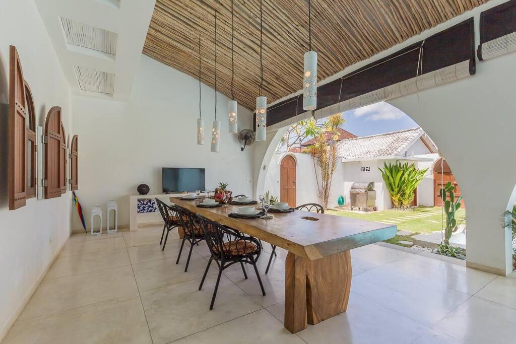 3 Bedr Mediterranean Vibes Private Pool 5min Villa Seminyak (Bali)