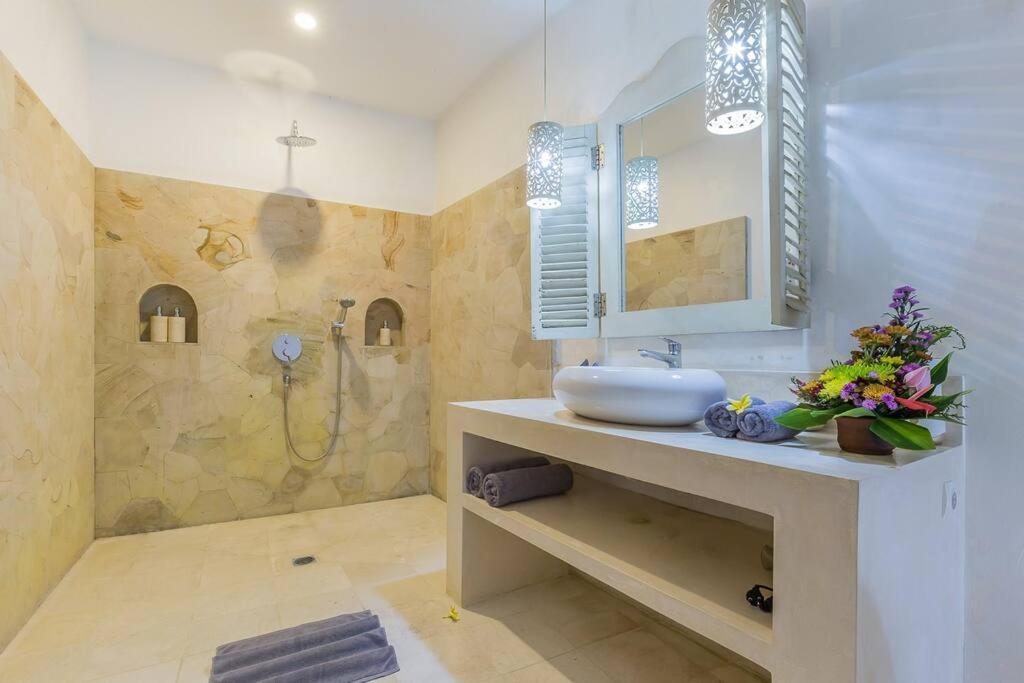 3 Bedr Mediterranean Vibes Private Pool 5min Seminyak (Bali)