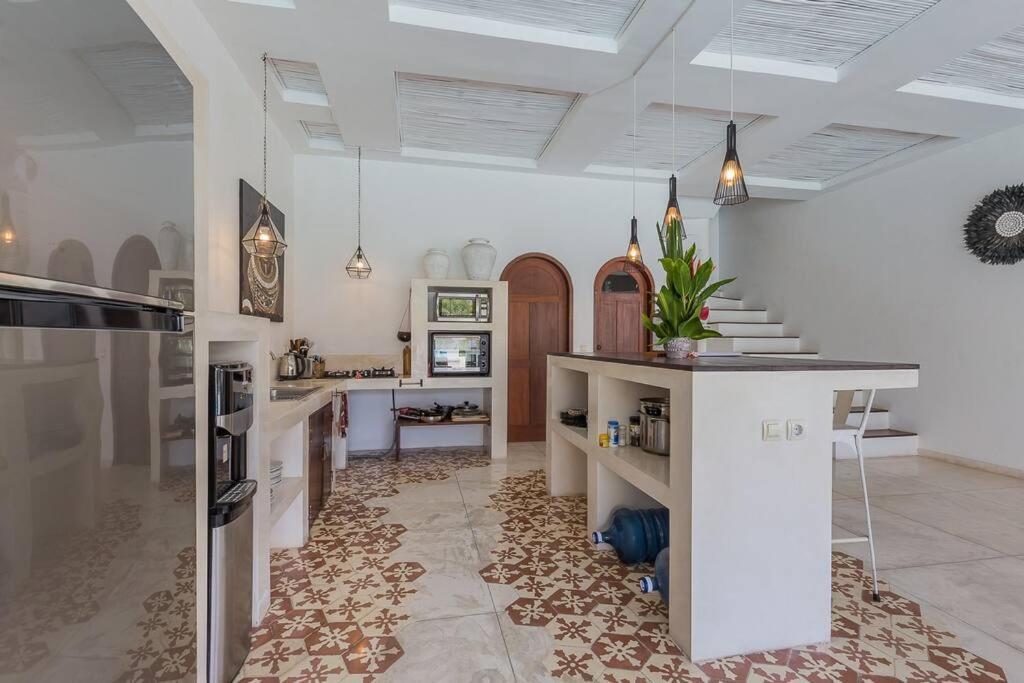 3 Bedr Mediterranean Vibes Private Pool 5min